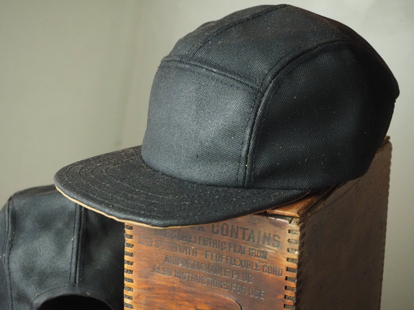 Waxed Canvas Cap – LM Leather Goods