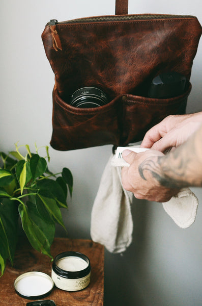Leather Roll-Top Dopp Kit